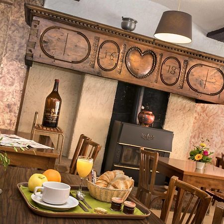 Logis Hotel Restaurant Du Commerce La Canourgue Luaran gambar