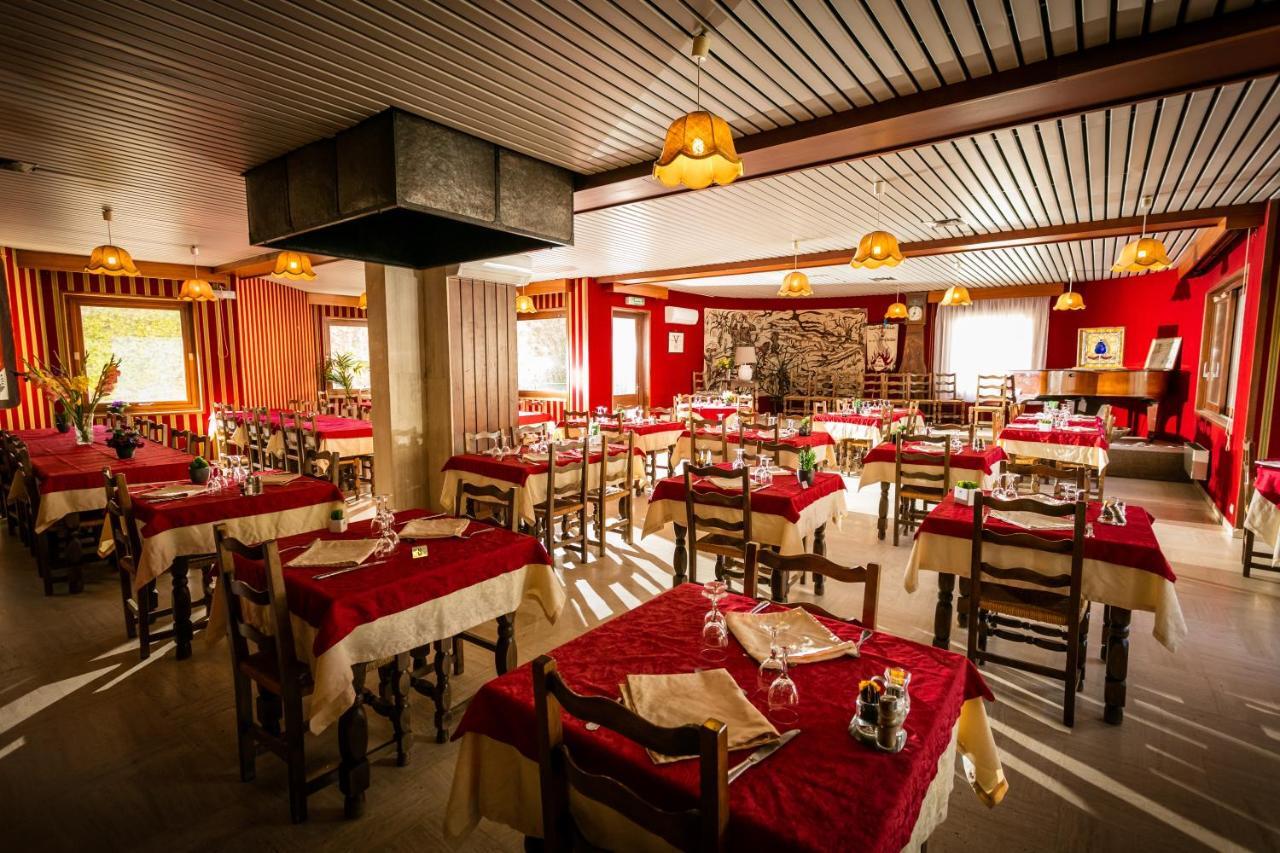 Logis Hotel Restaurant Du Commerce La Canourgue Bilik gambar